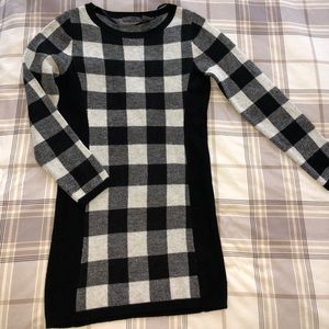 Adorable Plaid Sweater Dess Perfect For The Holidays. Joyce Leslie